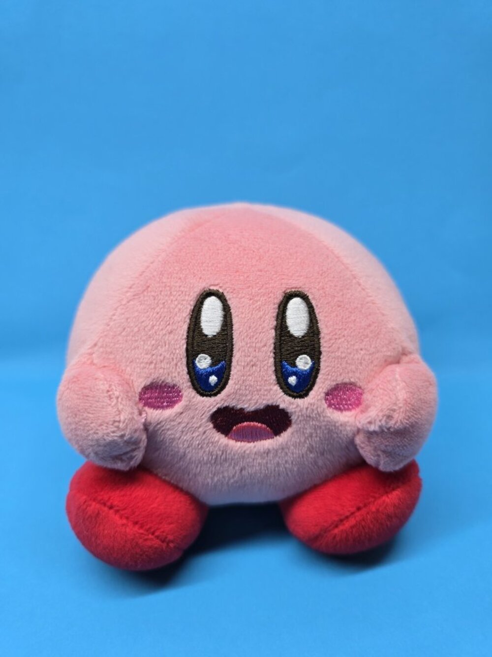 Kirby's Adventure Kirby 4-Inch Plush [Watery Eyes]